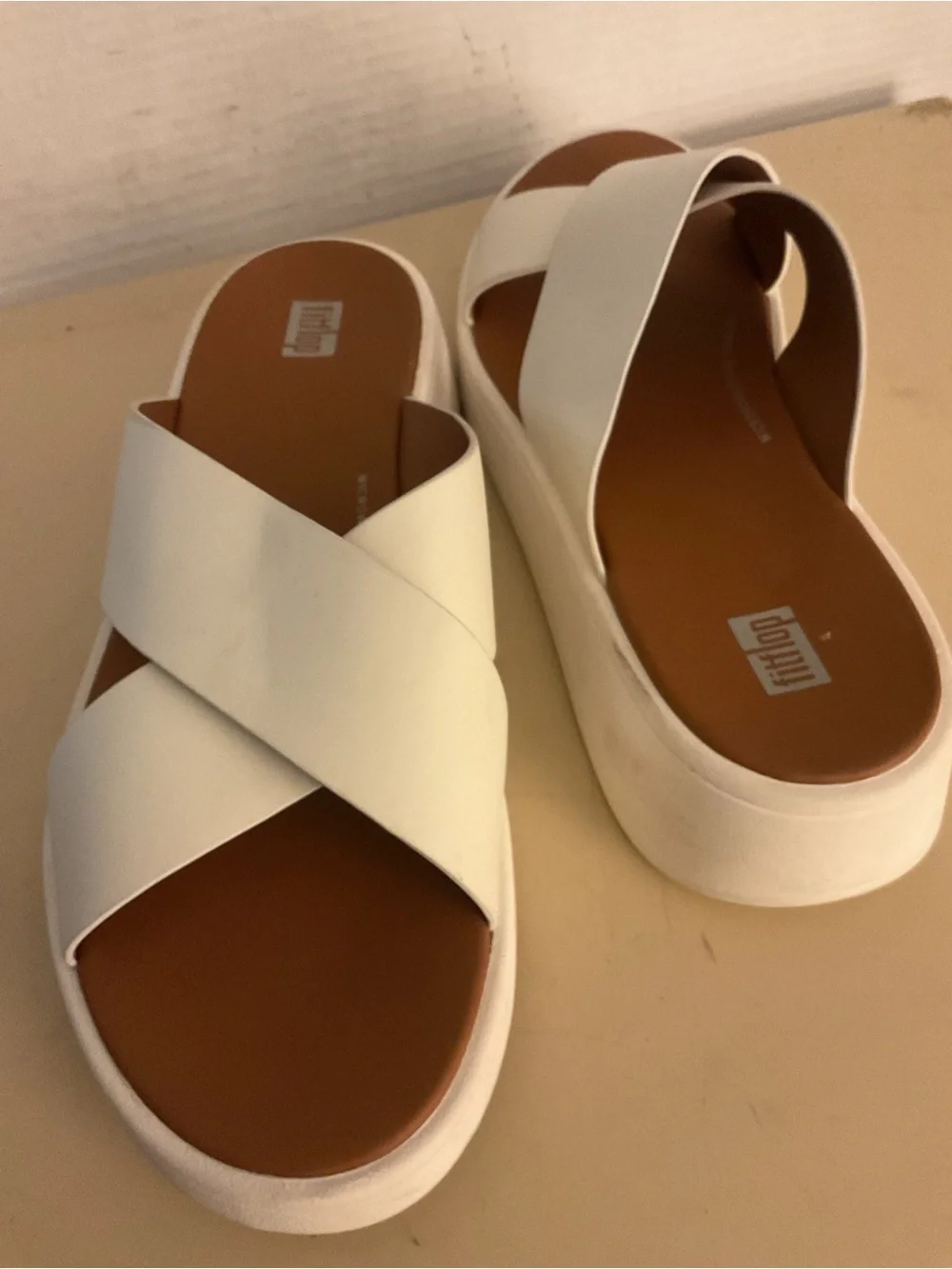 Fitflop women white leather platform wedge slide sandals US 10